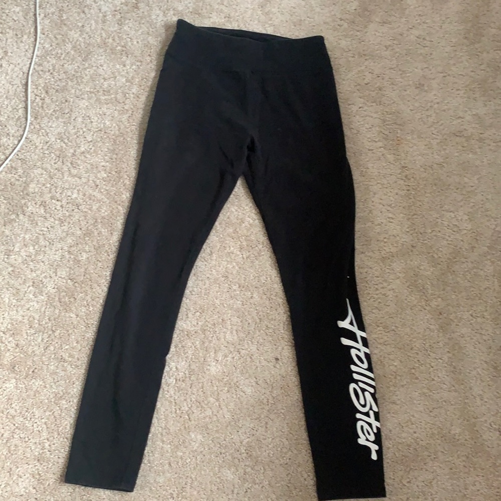 Black Hollister Soft Leggings.